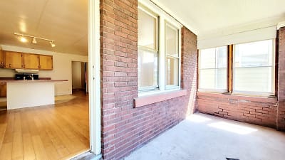 802 S 27th St unit 804 - South Bend, IN