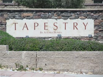 8936 Red Tapestry Ct - Las Vegas, NV