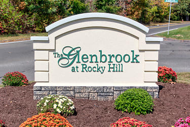 Glenbrook At Rocky Hill Apartments - Rocky Hill, CT