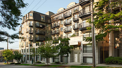 Metro On First Apartments - Seattle, WA