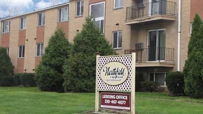 Northfield East West Apartments - Northfield, OH
