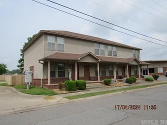 1161 Spencer St #2 - Conway, AR