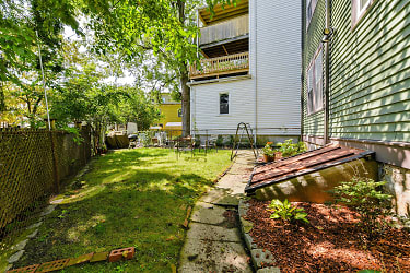 14 Armstrong St unit 2 - Boston, MA