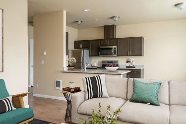 Willow Tree Place Apartments - Salem, OR