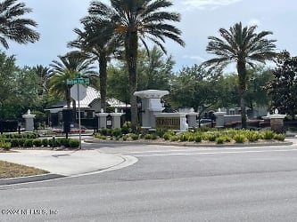 5857 Parkstone Crossing Dr - Jacksonville, FL