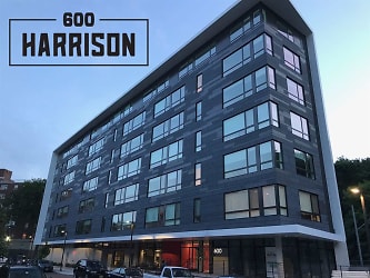 600 Harrison St #402 - Hoboken, NJ