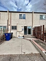 4218 Forrest Hill Rd unit C - Colorado Springs, CO