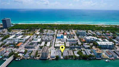 8330 Byron Ave #4 - Miami Beach, FL