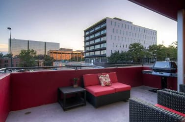 Sleek Lofts Apartments - Denver, CO