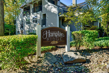 Hampton Ridge Apartments - Portland, OR