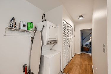 107 N Chester St unit 2 - Baltimore, MD
