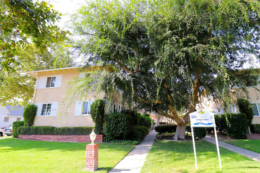 1553-1555 Riverside Dr. Apartments - Glendale, CA