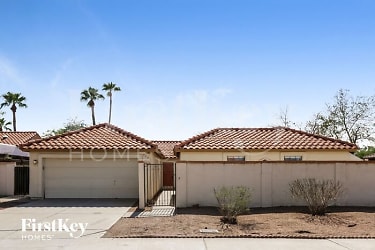 5351 W Onyx Ave - Glendale, AZ