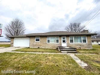 7691 S St Rd - Connersville, IN