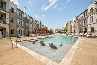 Epic Apartments - Denton, TX