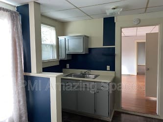 201 E 3rd Ave, Apt 4 - undefined, undefined