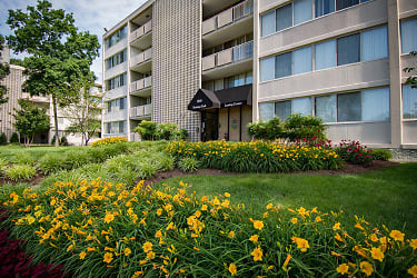 Heritage Park Apartments - Adelphi, MD