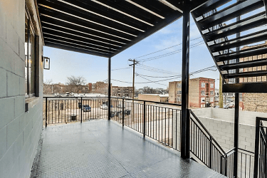 5523 S Indiana Ave unit 2A - Chicago, IL