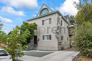 956 Apgar St 2 - Emeryville, CA