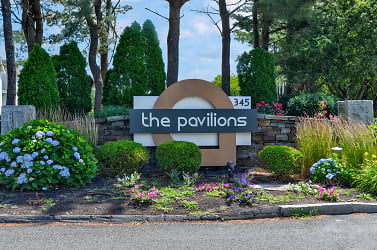 The Pavilions Apartments - Manchester, CT