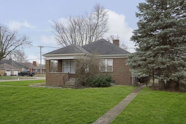 5159 E 16th St - Indianapolis, IN