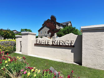 Eagle Ridge Apartments - San Antonio, TX