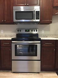 Range/oven and microwave