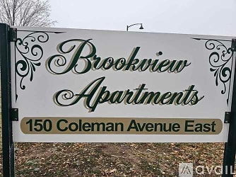 150 Coleman Ave unit 102 - Eden Valley, MN