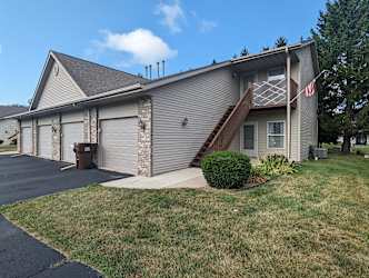 4924 Pine Meadow Pkwy unit 1 - Loves Park, IL