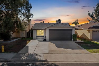 24157 Fawn St - Moreno Valley, CA