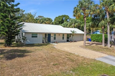 3938 SW Sailfish Dr - undefined, undefined