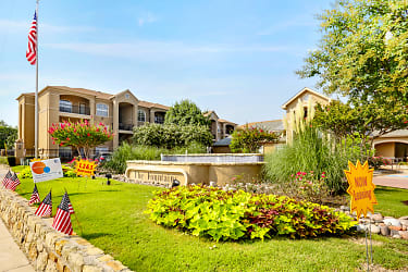 Fountains Of Burleson Apartments - Burleson, TX