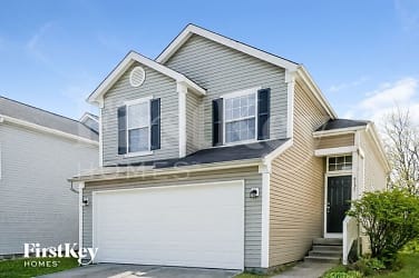 6735 Ossington Dr - Indianapolis, IN