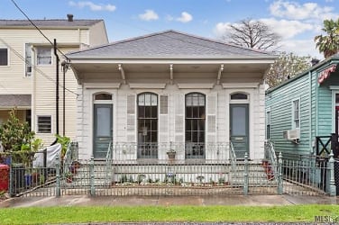 3523 Annunciation St #A - New Orleans, LA
