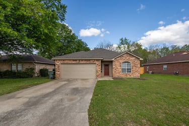 6080 Windsong Dr - Beaumont, TX
