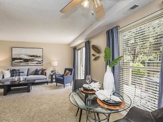 25 Sommerlyn Rd unit AUCMAD - Colorado Springs, CO