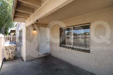 6742 West Palmaire Avenue Unit 4 - Glendale, AZ