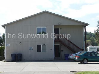 1129 3rd Ave N unit 102 - Kelso, WA