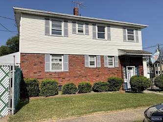 159 Martha Ave #2 - Elmwood Park, NJ