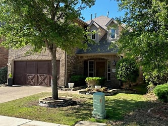 504 Eastland Dr - The Colony, TX