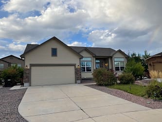 6567 Forest Thorn Ct - Colorado Springs, CO