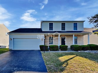 8093 Willow Brook Crossing Drive - Blacklick, OH