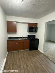 1710-1712 Harding Street Apartments - Tama, IA