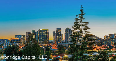 CityScape: Premier Location In Bellevue, Rooftop Entertainment Area Apartments - Bellevue, WA