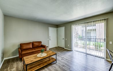 Country Place Apartments - Killeen, TX