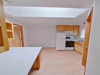 1613 Ferry Alley unit B - Eugene, OR