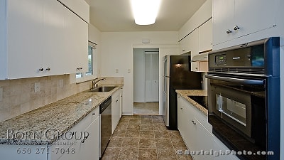 3728 Country Club Dr - Redwood City, CA