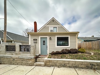 1946 N Parker Ave - Indianapolis, IN