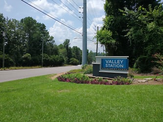 Valley Station Apartment Homes - Birmingham, AL