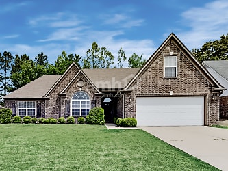 2542 Pyramid Drive - Southaven, MS